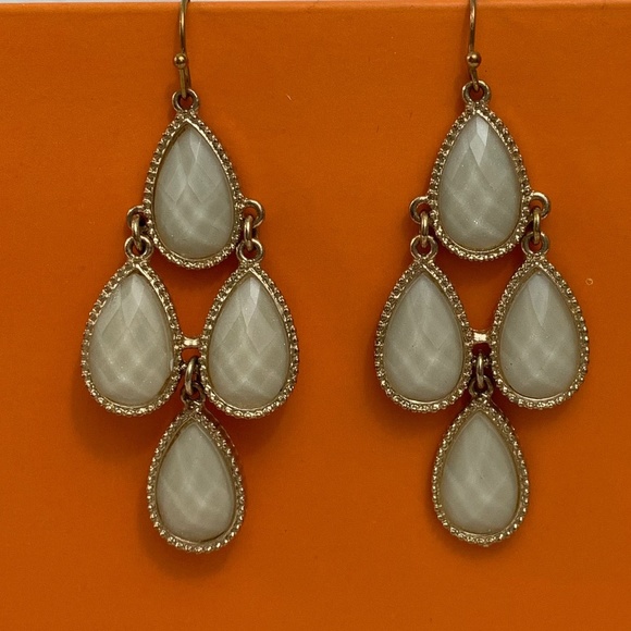 Gold Drop Earrings - Picture 1 of 2